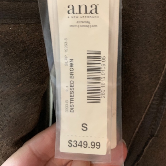 Leather jacket - Picture 3 of 5